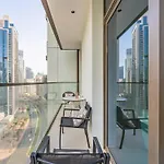 The \'Paris\' Condo - Stylish 2Bd With Burj View