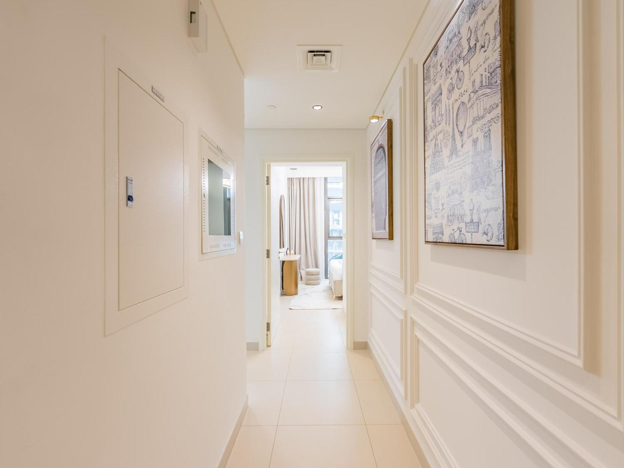 The 'paris' - Stylish 2bd With Burj View Apartment